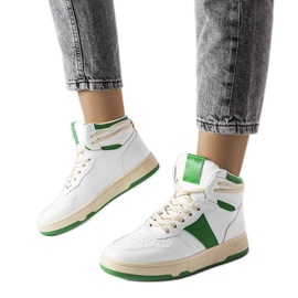 Baskets vertes de Robin blanche
