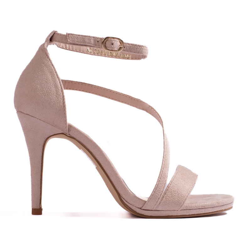 Sandales beiges pour femmes sur un talon haut de Shelovet