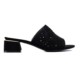 Chaussons femme noirs ajourés à petit talon le noir