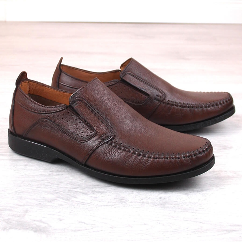 Mocassins homme en cuir confortables à enfiler marron T.Sokolski Sar W21-901 brun