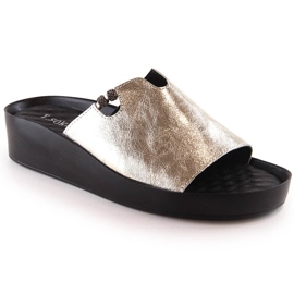 Babouches dorées métallisées pour femme en cuir T.Sokolski L23-346
