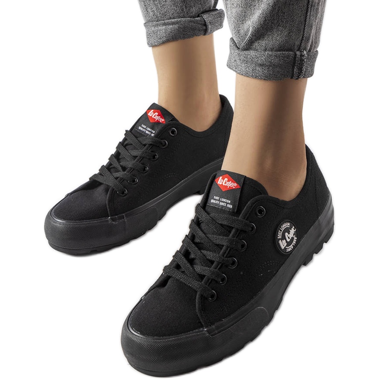 Baskets noires Lee Cooper LCW-23-44-1652L le noir