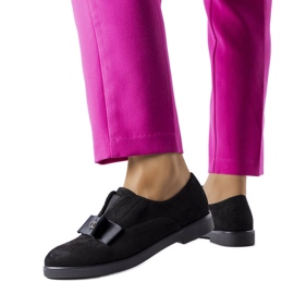 Chaussures à enfiler noires de Mutton le noir