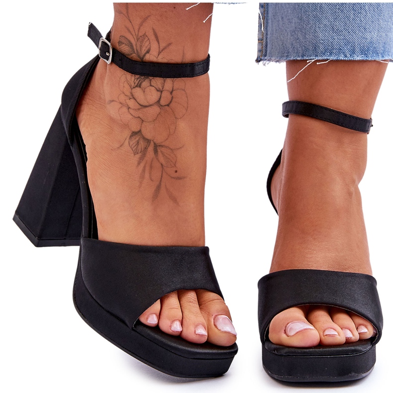 Sandales en satin sur talons massifs Black Eternity le noir
