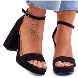 Sandales en daim à la mode avec un talon carré, merila noir le noir