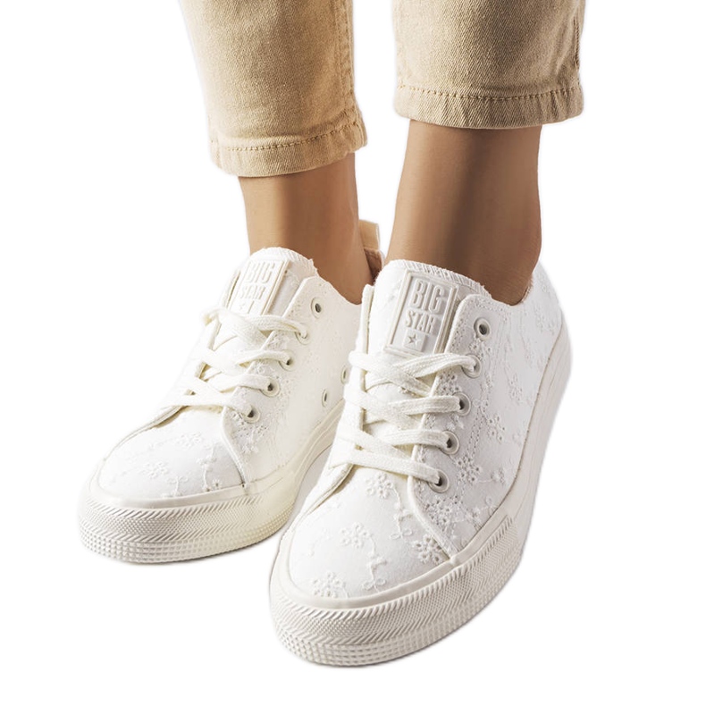Baskets blanches avec broderie Big Star LL274223