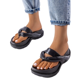 BM Sandales plateformes noires Lachapelle