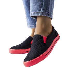 Baskets à enfiler matelassées noires Balsamo le noir