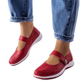 Ballerines rouges ajourées en cuir naturel de Morgnano
