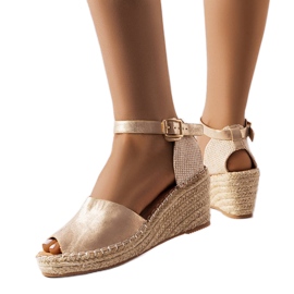 BM Espadrilles compensées dorées de Trails d'or