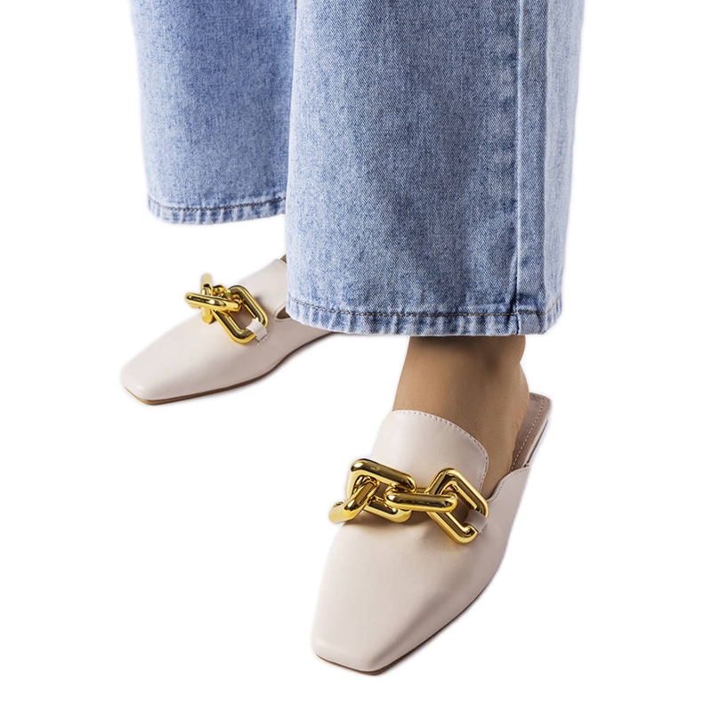 Claquettes beiges avec chaîne Hickory Claquettes beiges avec chaîne Hickory