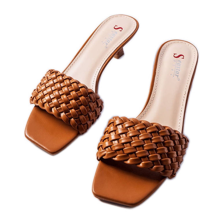 Sandales marron à petit talon de Burbank brun
