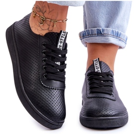 Baskets Lacets Ajourées Femme Noir Carinel blanche