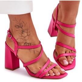 Sandales En Cuir Sur Un Talon Fuchsia Florentina rose Sandales En Cuir Sur Un Talon Fuchsia Florentina rose