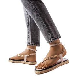 Sandales beige ornées d'une chaîne Varieur