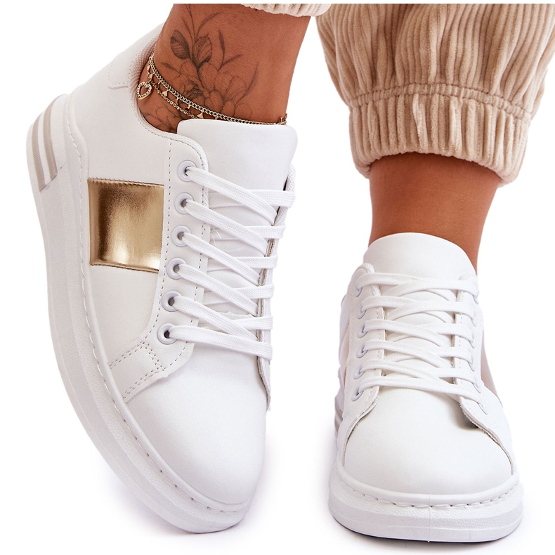 Chaussures de sport classiques Follow Me blanches et dorées Chaussures de sport classiques Follow Me blanches et dorées