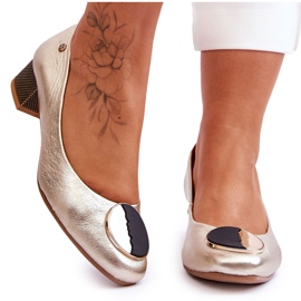 Escarpin Talon Bas en Cuir Maciejka 05960-25 Doré