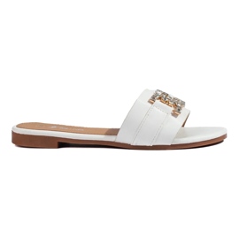 Chaussons blancs pour femme avec une élégante boucle Shelovet blanche Chaussons blancs pour femme avec une élégante boucle Shelovet blanche