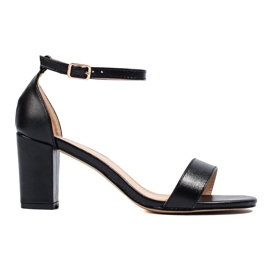 Sandales à talons noires Shelovet