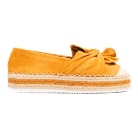 Espadrilles à plateforme en daim avec un nœud de Shelovet camel jaune