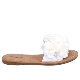 Pantoufles à fleurs blanches Corey