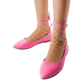 Ballerines roses à fermoir décoratif de Donat