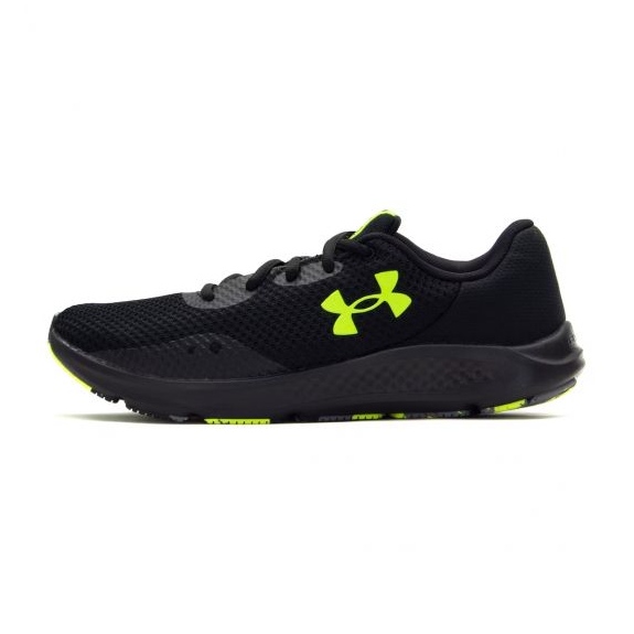 Under Armour Charget Pursuit 3 M 3024878-006 le noir Under Armour Charget Pursuit 3 M 3024878-006 le noir