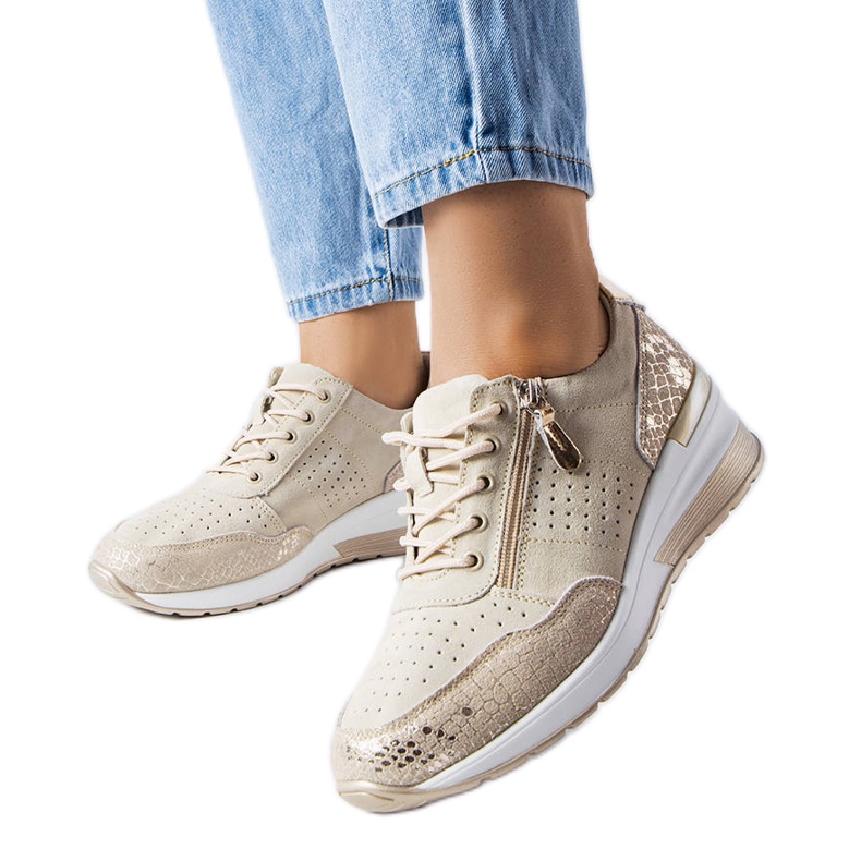 Chaussures en cuir ajouré beige Jazzar
