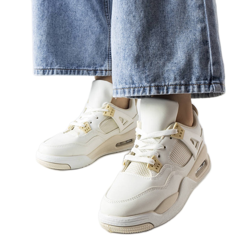 Baskets beiges en matériaux combinés de Malas