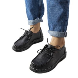 Inna Mocassins à lacets noirs de Tuva le noir