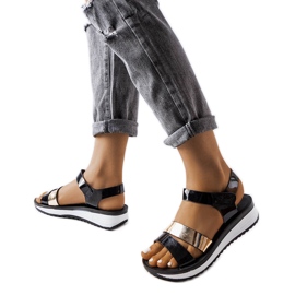 Inna Sandales vernies noires Mila le noir Inna Sandales vernies noires Mila le noir