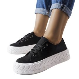 Baskets noires sur une plate-forme Falerina massive le noir