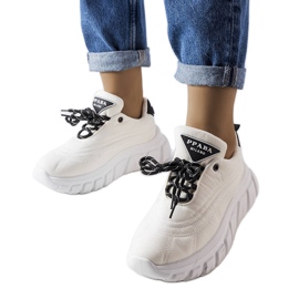 Inna Baskets blanches Aisys Inna Baskets blanches Aisys