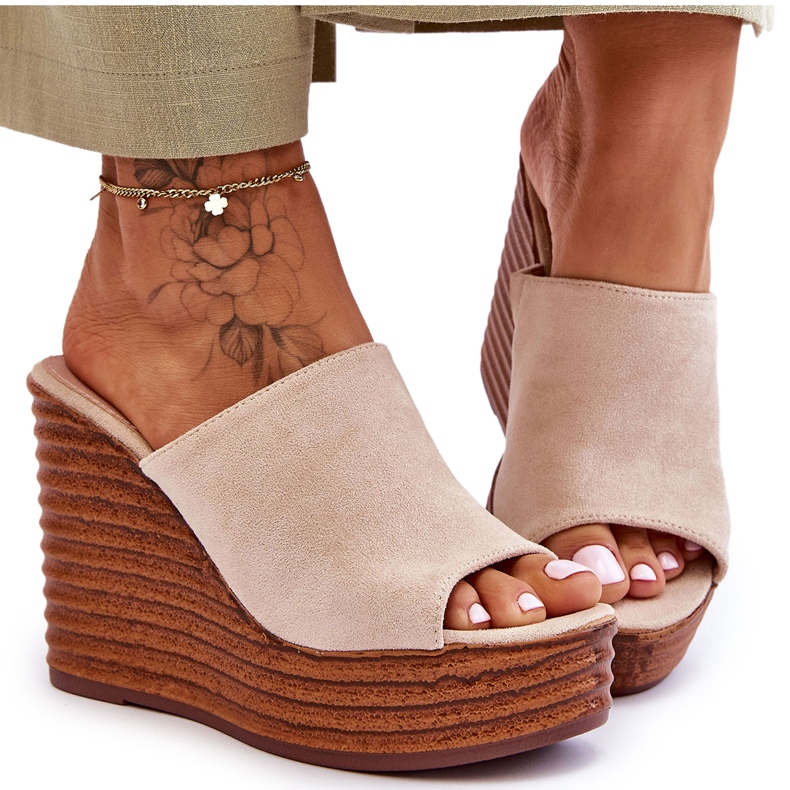 Mules Légères Sur Plateforme Chunky Beige Good Vibe Mules Légères Sur Plateforme Chunky Beige Good Vibe