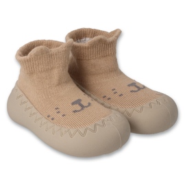 Chaussons Befado 002P045 beige avec une application Chaussons Befado 002P045 beige avec une application