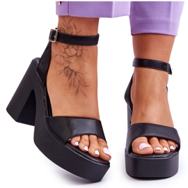 FS1 Sandales à la mode sur des talons Karmine noirs massifs le noir