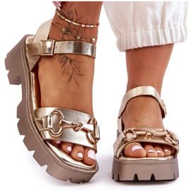 Sandales en cuir pour femme avec ornement Emori doré d'or