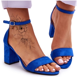 Sandales à talons hauts en daim bleues Madame