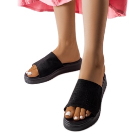 Claquettes noires à tige ajourée d'Idabel le noir