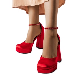 Escarpins rouges à talons Elida Escarpins rouges à talons Elida