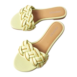 Pantoufles élégantes vertes de Correra Pantoufles élégantes vertes de Correra