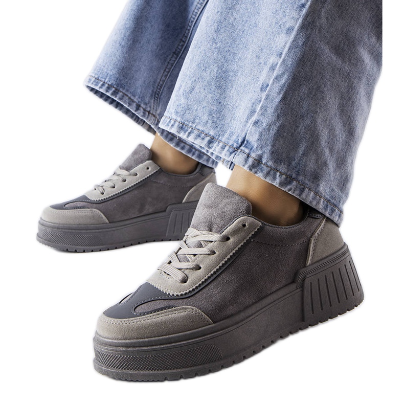 Baskets à plateforme grises de Fabienne