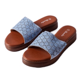 Sliders bleus ajourés avec zircons d'Irvine Sliders bleus ajourés avec zircons d'Irvine