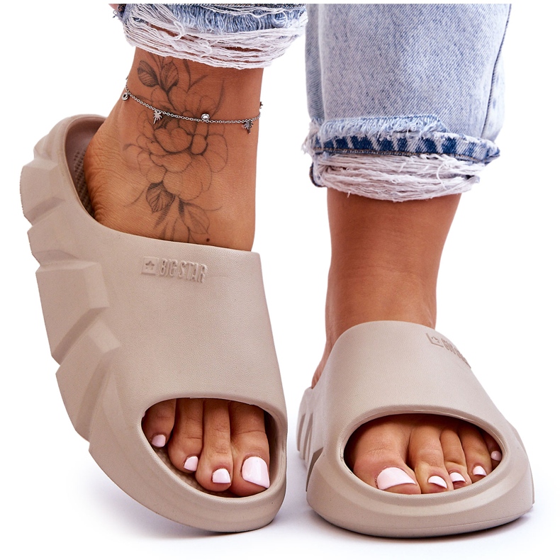 Pantoufles Légères En Mousse Big Star Pour Femme LL274593 Beige