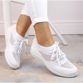 Chaussures de sport femme slip on blanc NEWS