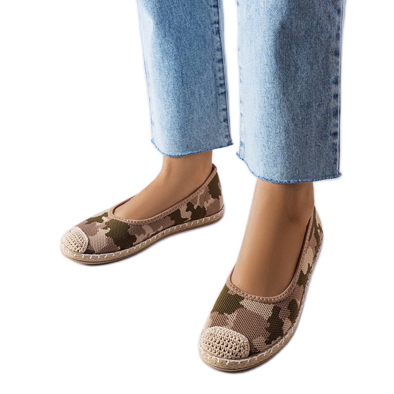Espadrilles à enfiler vertes de Benedum beige
