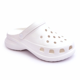 Foam Slides Crocs On A Chunky Sole Blanc Katniss blanche