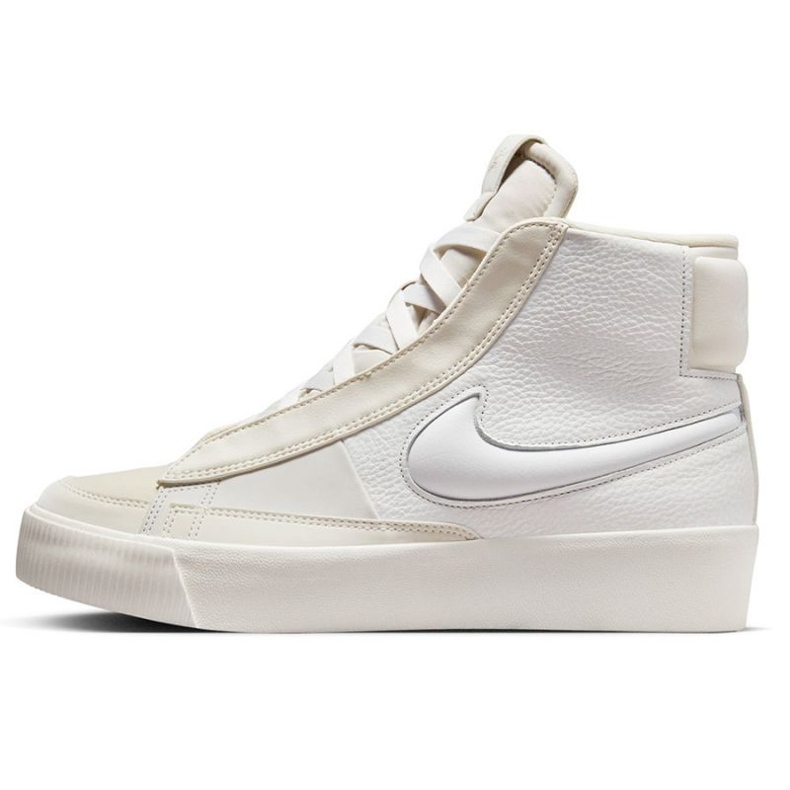 Chaussures Nike Blazer Mid Victory W DR2948 100 blanche Chaussures Nike Blazer Mid Victory W DR2948 100 blanche