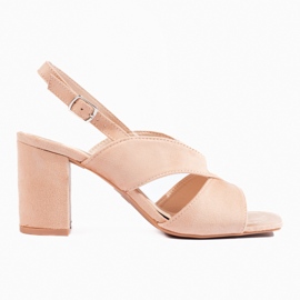 Sandales à talons hauts en daim beige Vinceza