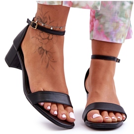 Sandales à talons en cuir uni noir Inspire Me! le noir